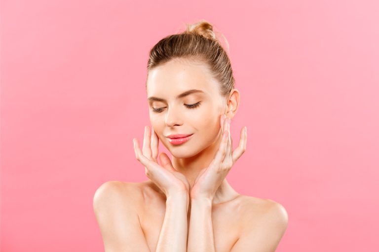 Cómo recuperar la belleza de la piel y el cabello después del verano